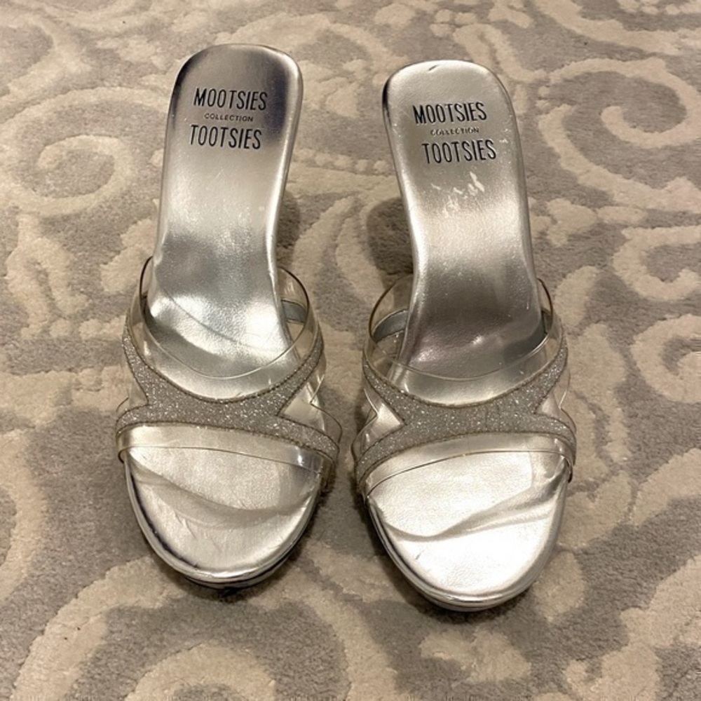 Mootsies Tootsies sz6 Silver and Clear slide
